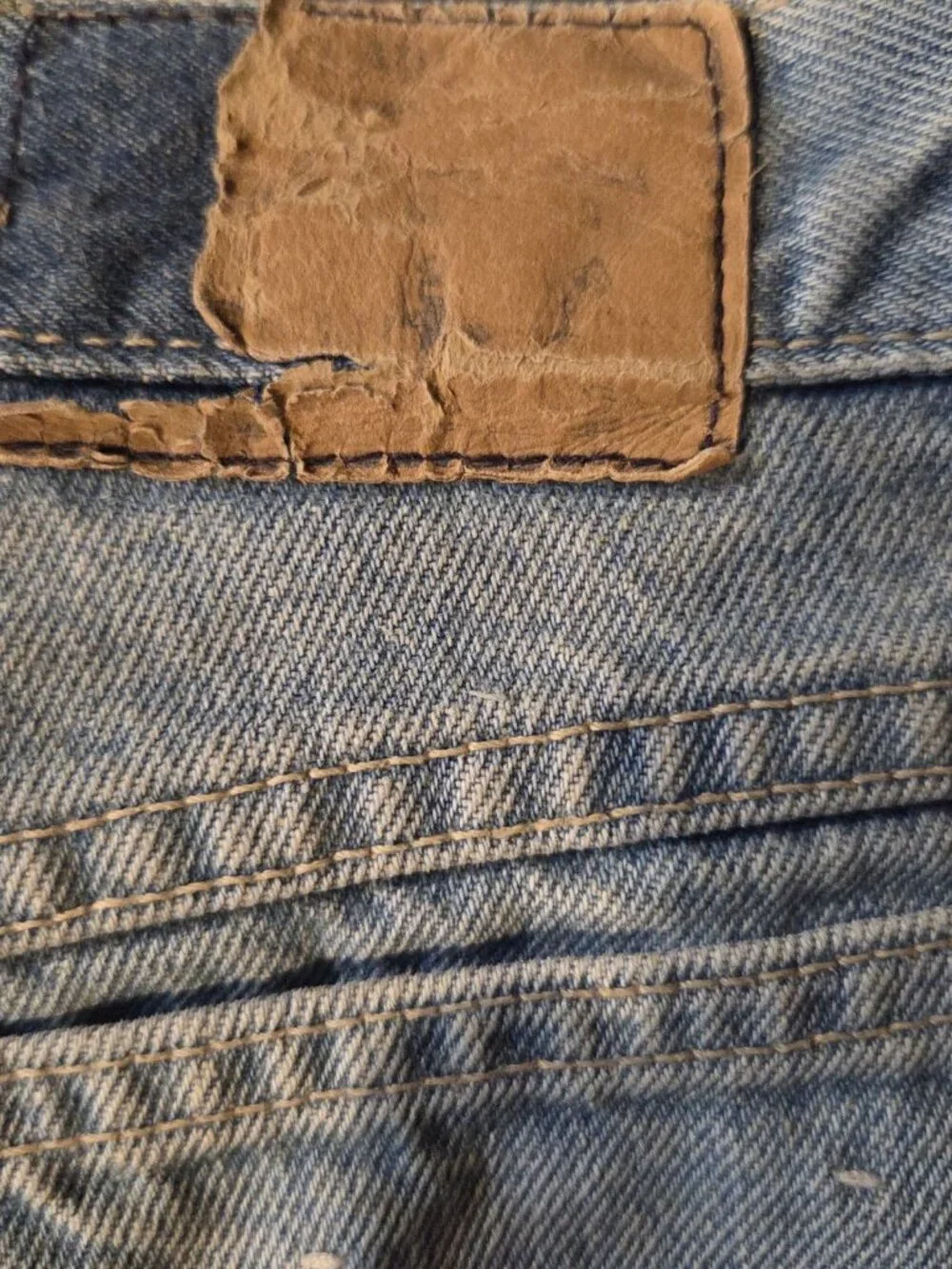 Vtg 80s Levis High Rise Mom Fit Seamed 30 X 32 Denim Jeans Made in USA Split 13